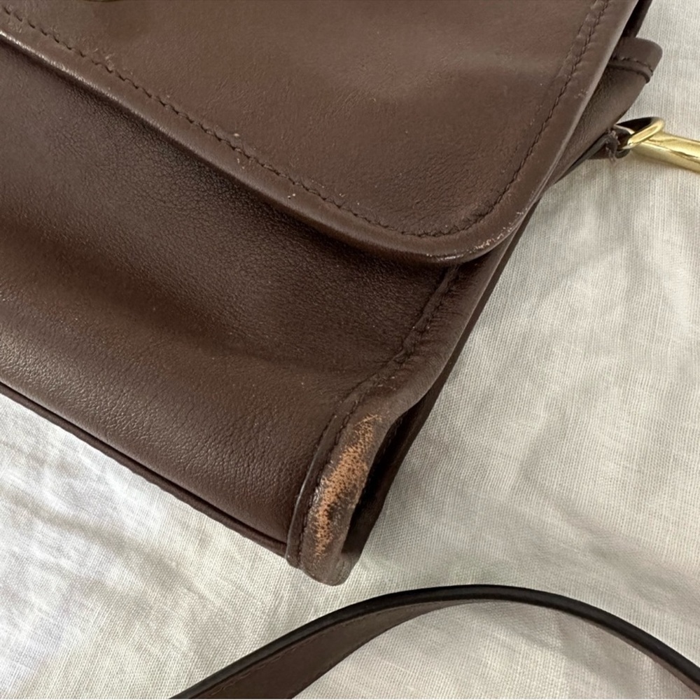 Vintage Coach Court Bag (Style #9870) in Mahogany brown leather - Picture 7 of 8